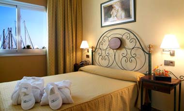 Habitación del Hotel Port Sitges Resort